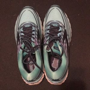Brooks glycerin 15 size 10 women’s medium
